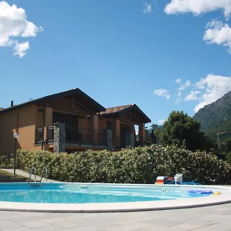 Piscina E Vistalago Crocemenaggio Cir 013145-00318 شقة ميناجيو