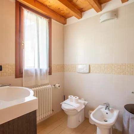شقة Piscina E Vistalago Crocemenaggio Cir 013145-00318