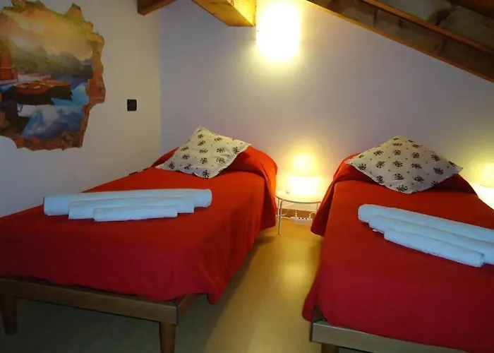 Piscina E Vistalago Crocemenaggio Cir 013145-00318 公寓 *