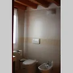 Piscina E Vistalago Crocemenaggio Cir 013145-00318 Apartman