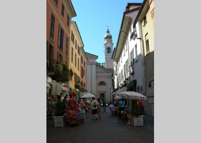Piscina E Vistalago Crocemenaggio Cir 013145-00318